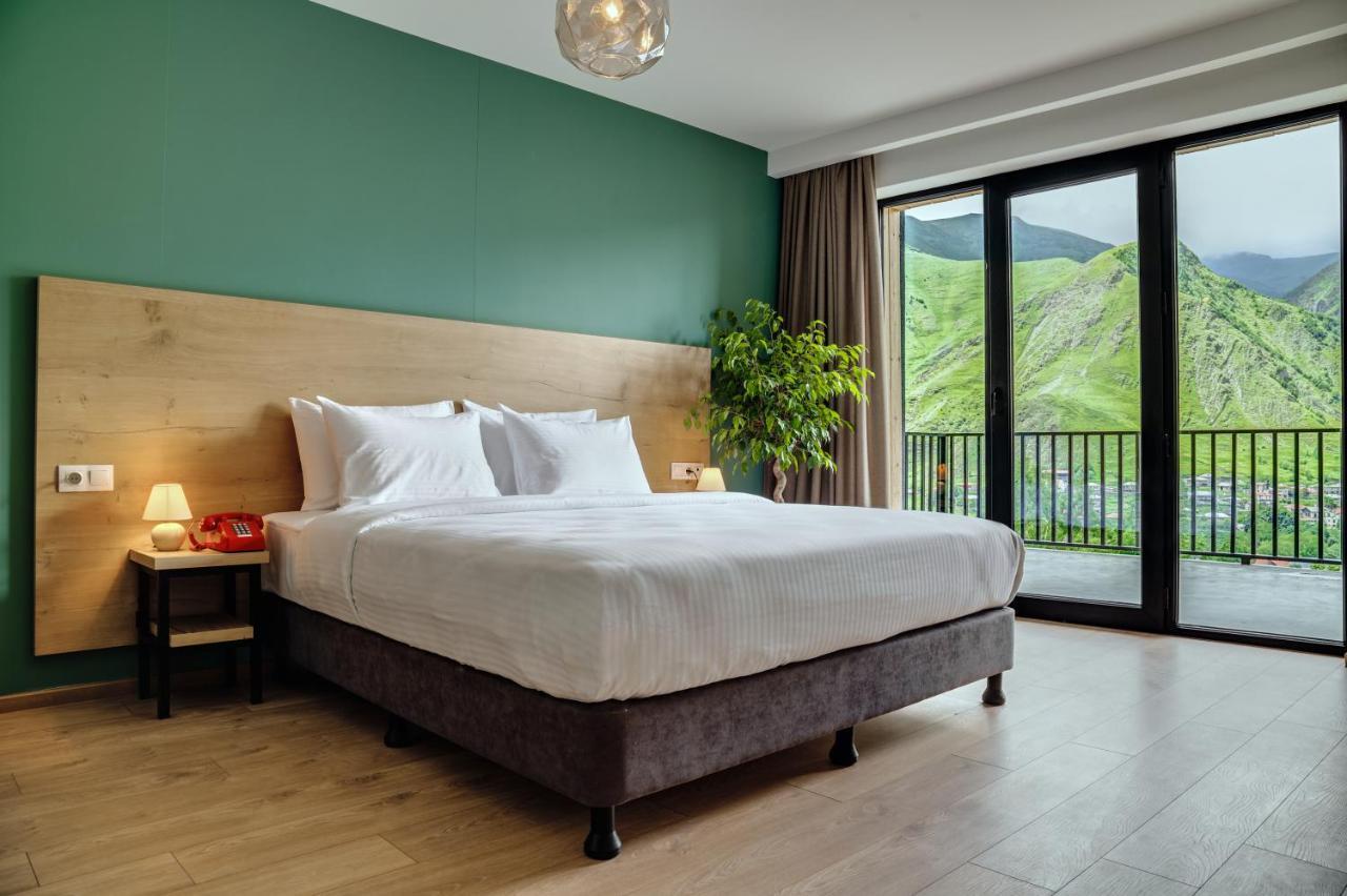 Intourist Kazbegi Hotel Exterior foto